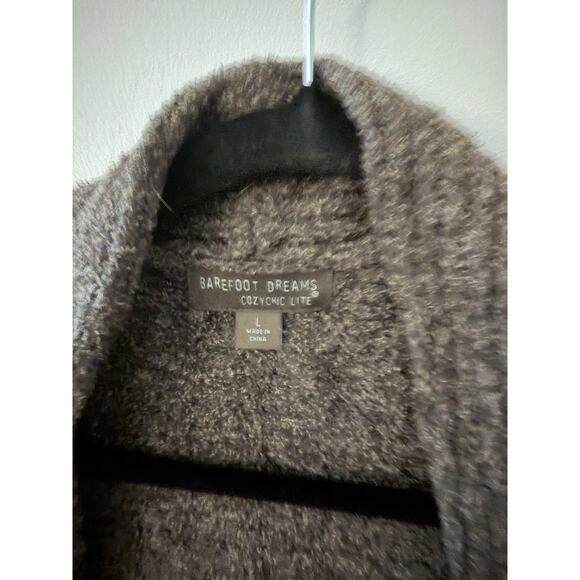 Barefoot Dreams CozyChic Lite ribbed cardigan in a brown/taupe color-Size L - Picture 3 of 5